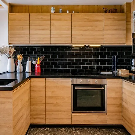 Apartman Stunning With Breathtaking View! *