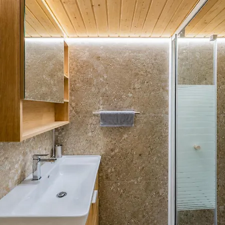 Apartman Stunning With Breathtaking View!